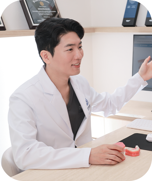 조경현 대표원장 프로필 이미지 #2